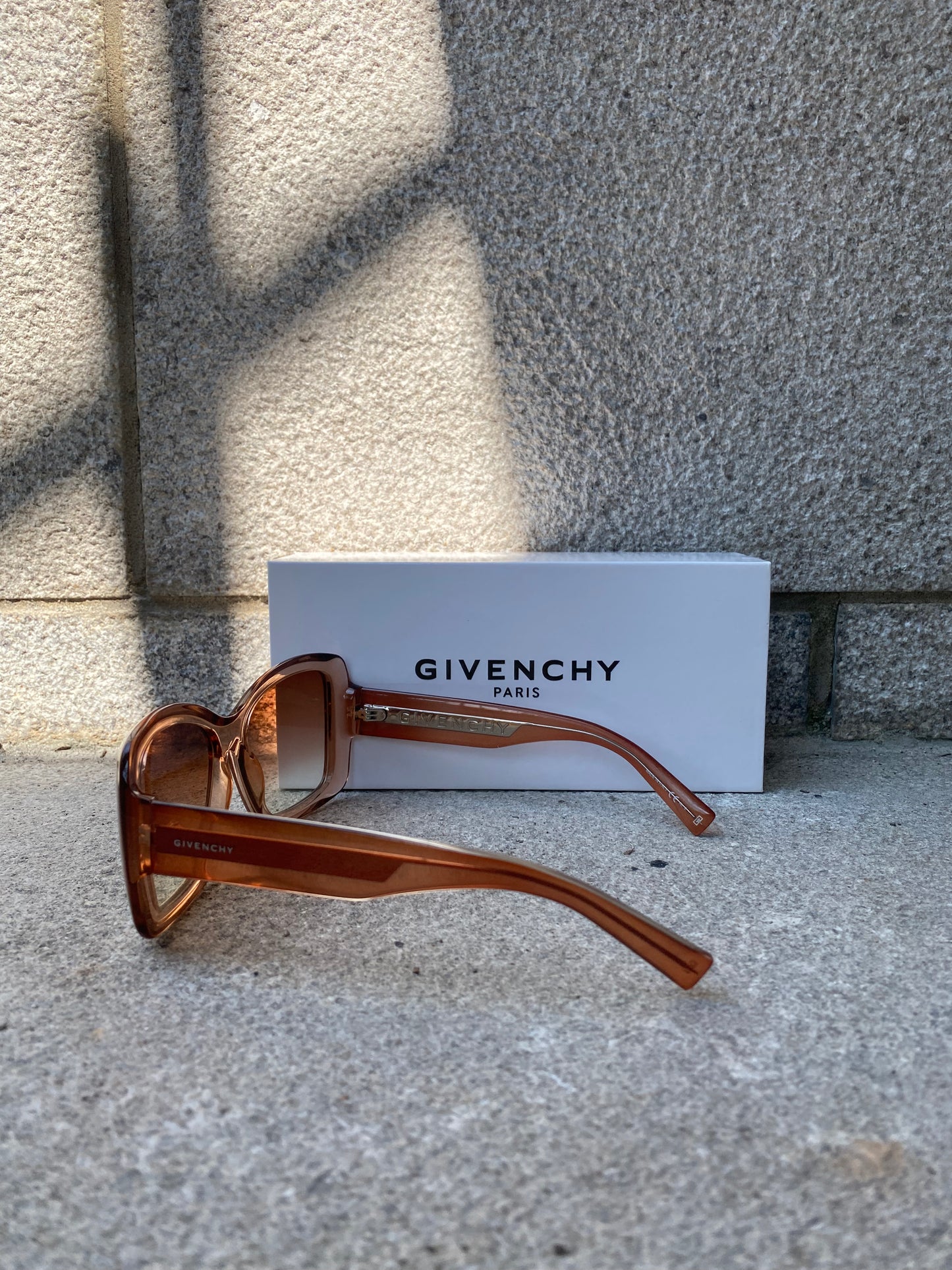 Givenchy | Lunettes de soleil à monture surdimensionnée- Rose clair