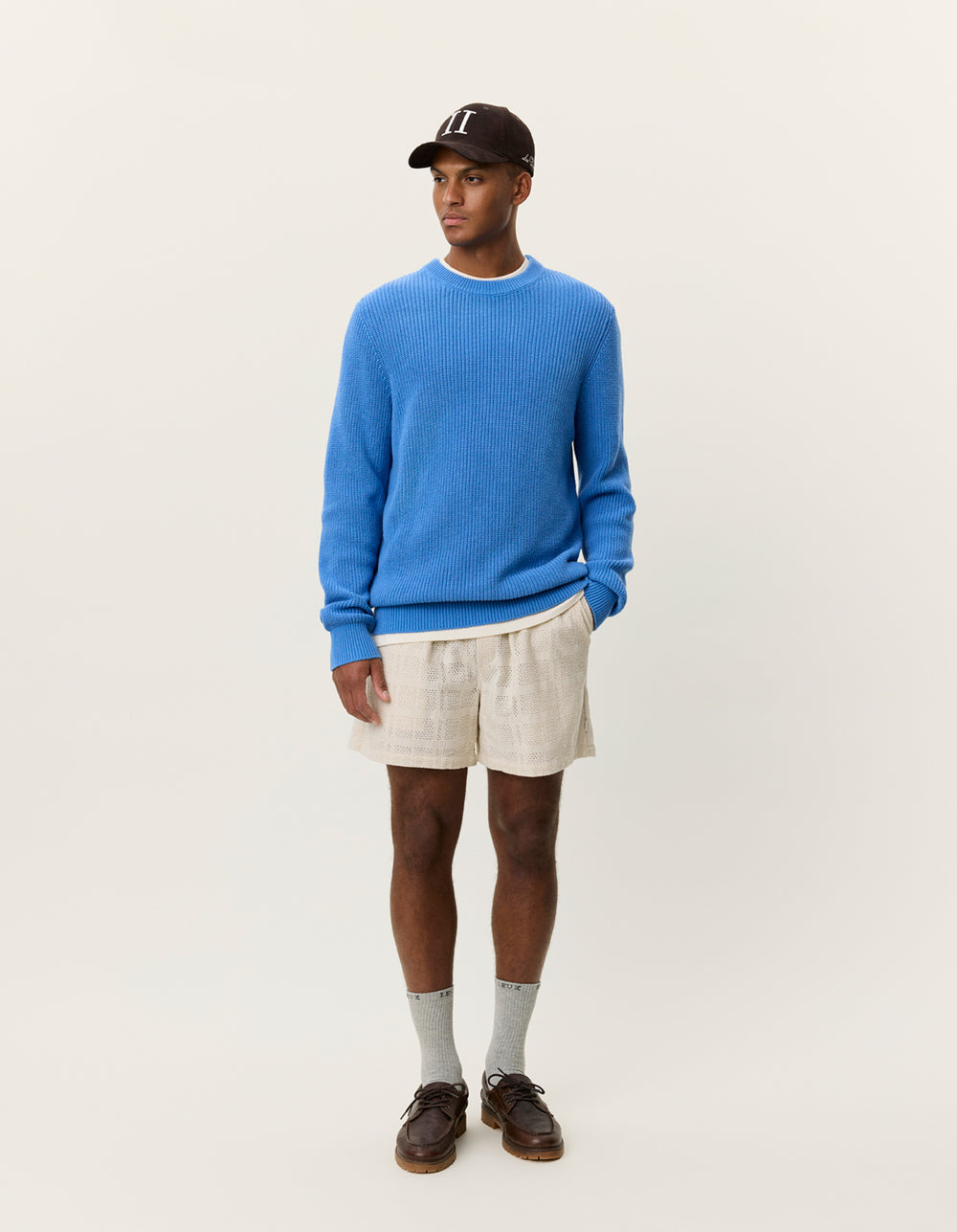 Les Deux | Pull à col rond côtelé "Gary" - Bleu palace