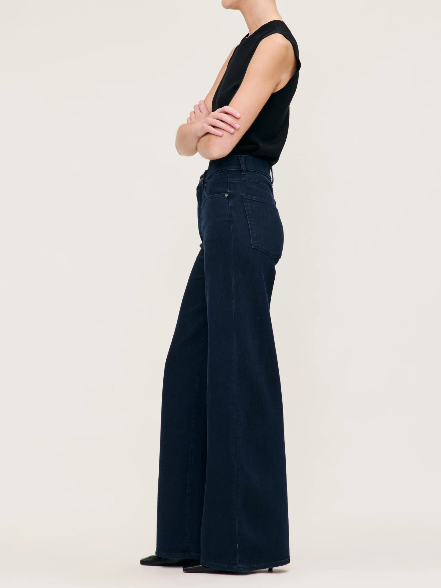 DL1961 | Jean "HEPBURN" - Flatiron