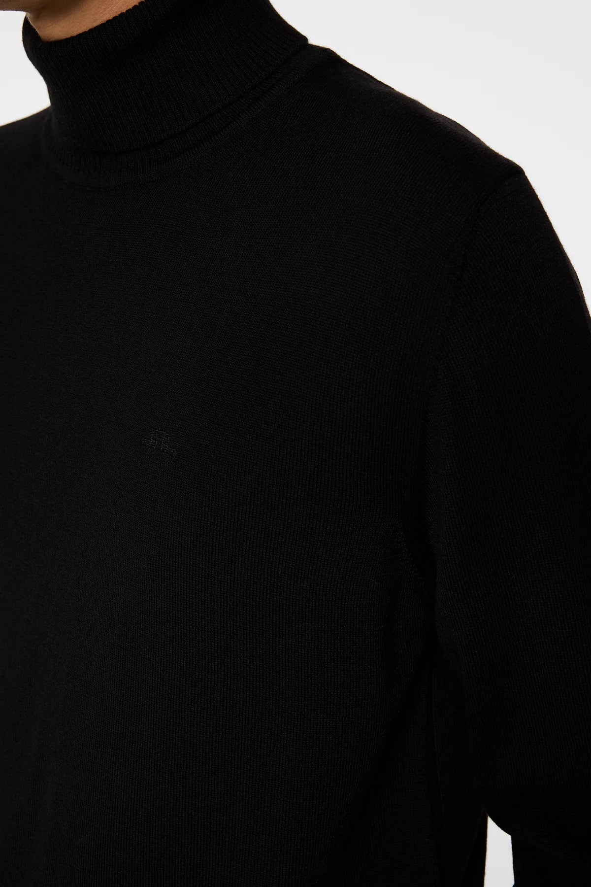J.LINDEBERG | Pull "Kaden" Merino Col roulé - Noir
