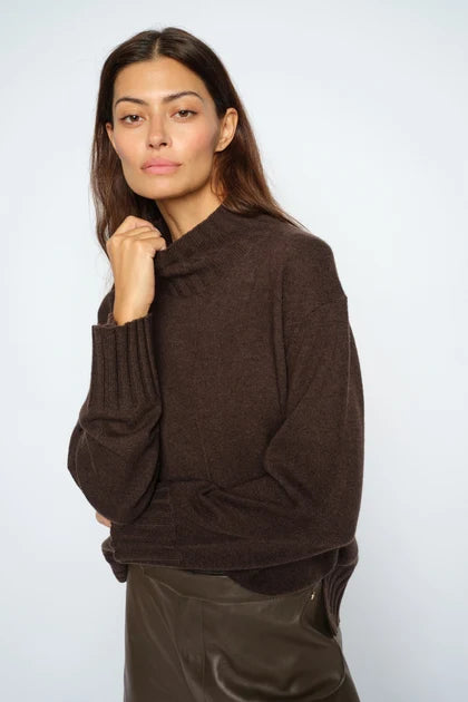 Mos Mosh | Pull en cachemire 'Aima' | Brun