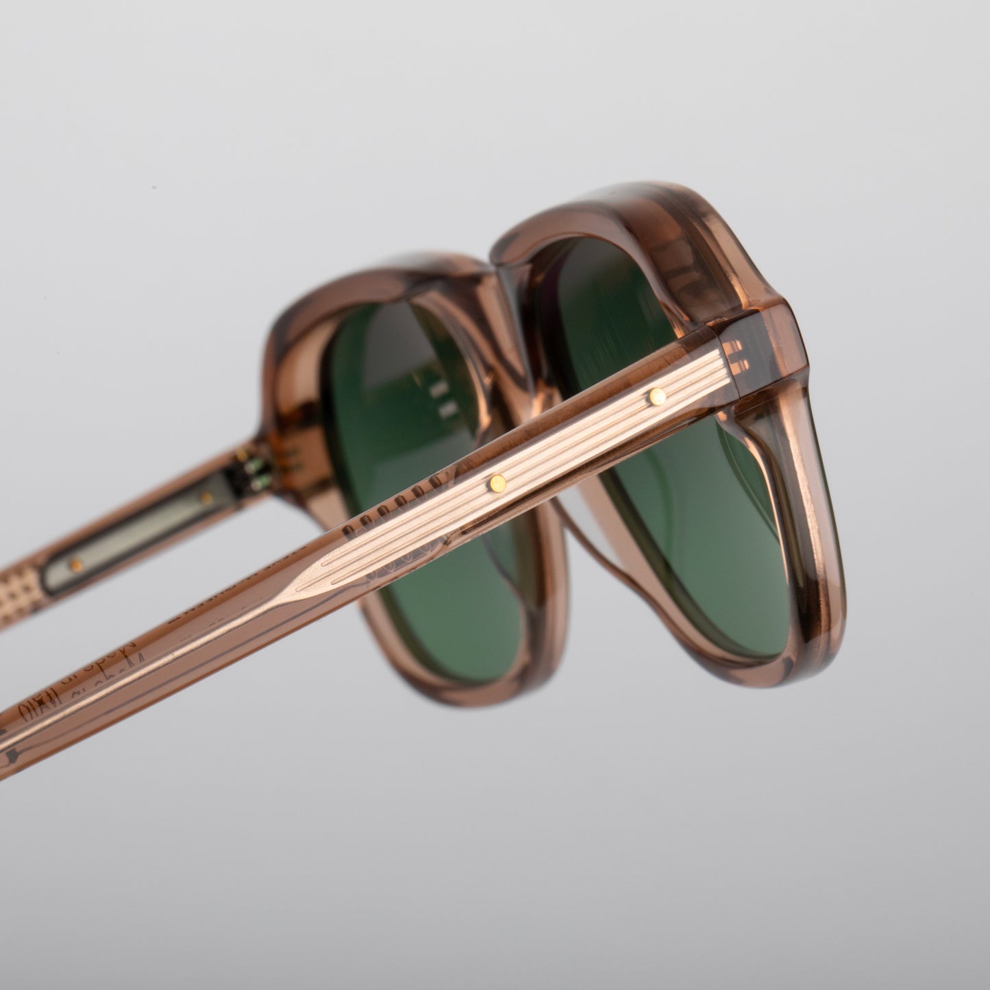 Steve McQueen Eyewear | Les lunettes de soleil 1969 - Crystal Caramel