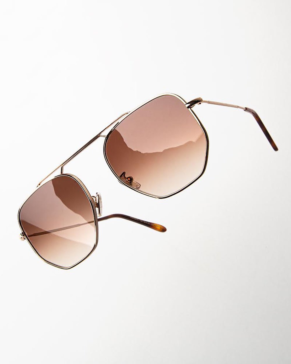 ILLESTEVA - LUNETTE DE SOLEIL "PATMOS" OR ROSE/ MARRON