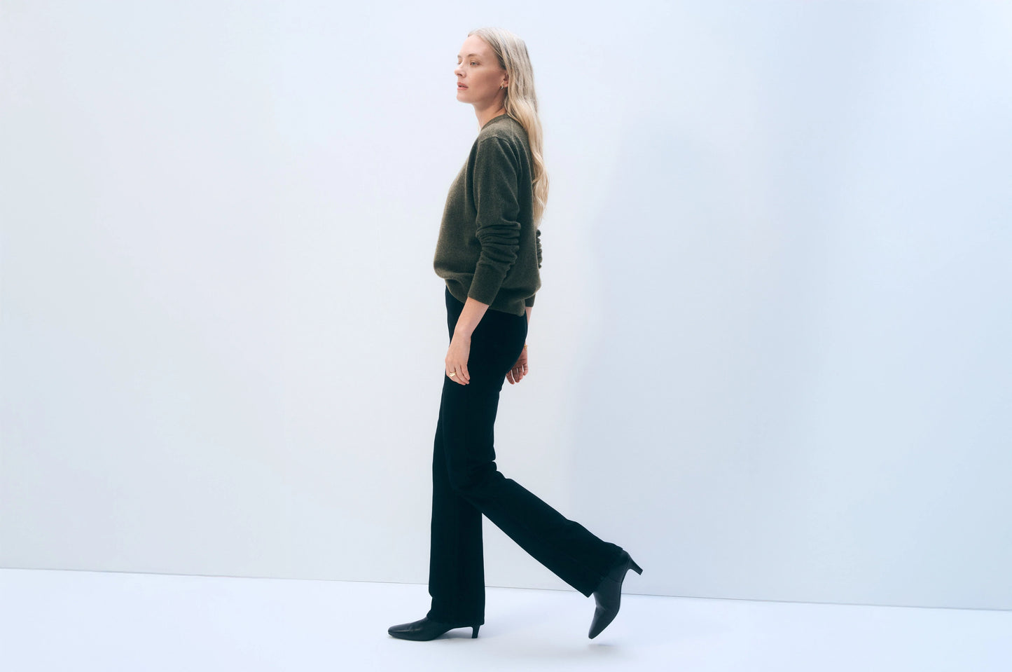 White + Warren | Pull à col rond en cachemire - Thym