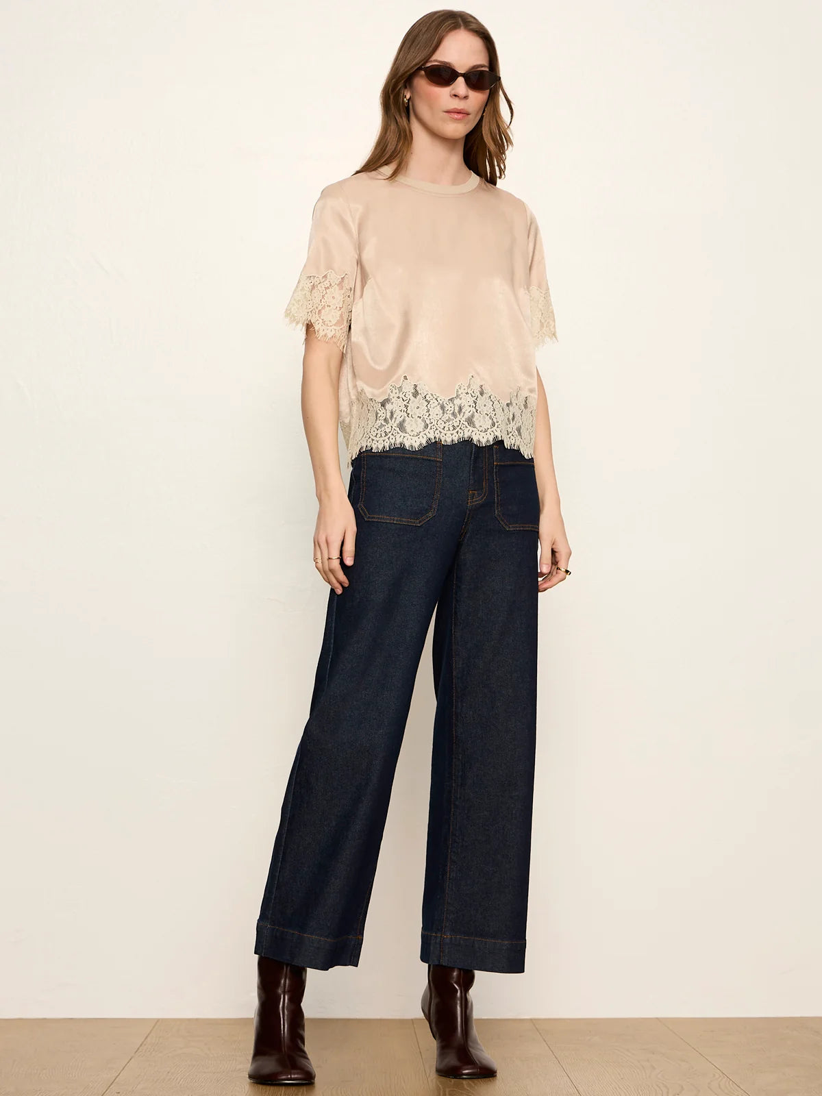 Sanctuary | Haut en dentelle satinée ' One Of A Kind ' | Beige
