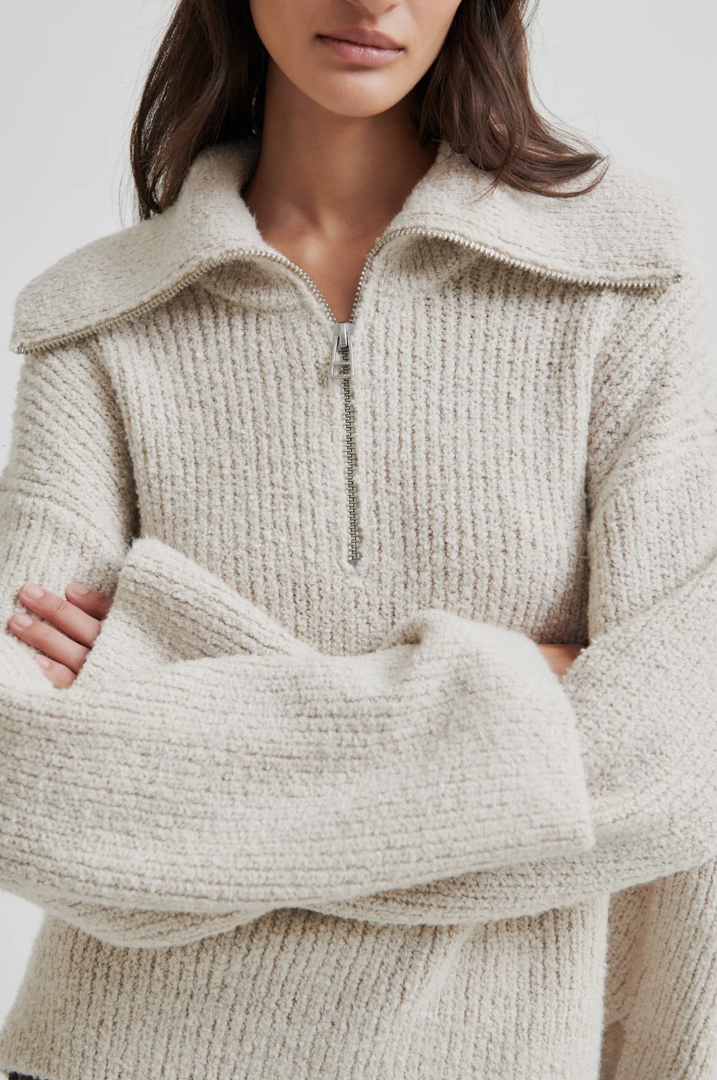 Second Female | Le pull ample à col zippé Gerda - Beige