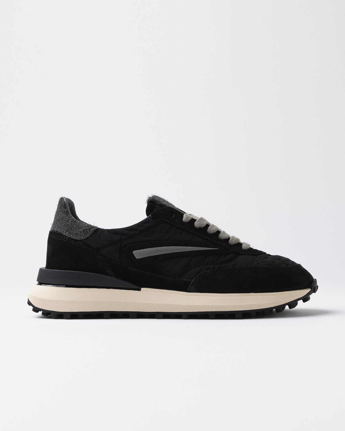 D.A.T.E | Baskets en daim et nylon ''Athleta Touch'' - Noir
