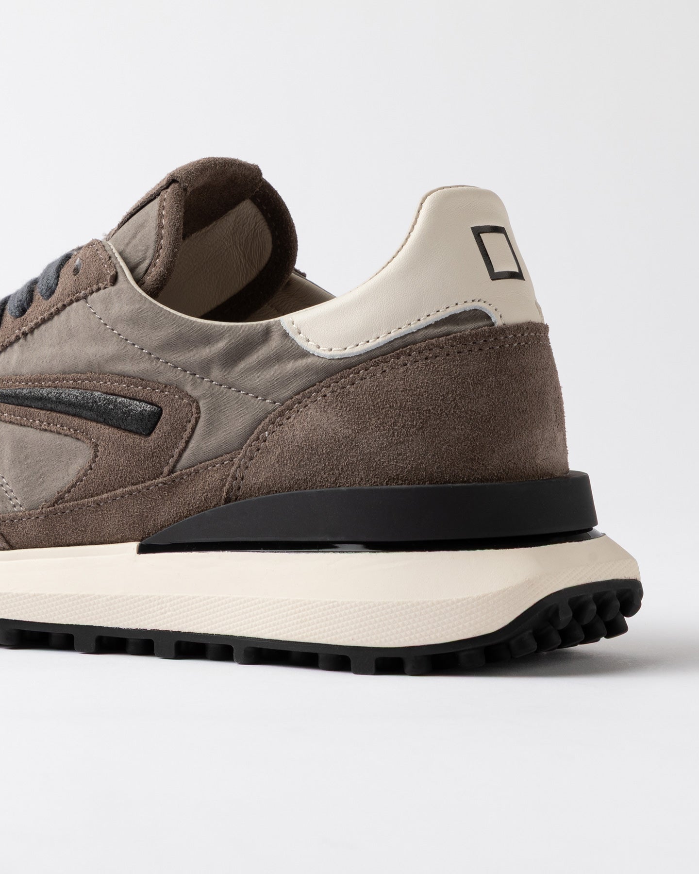 D.A.T.E. | Chaussures "ATHLETA" - Gris