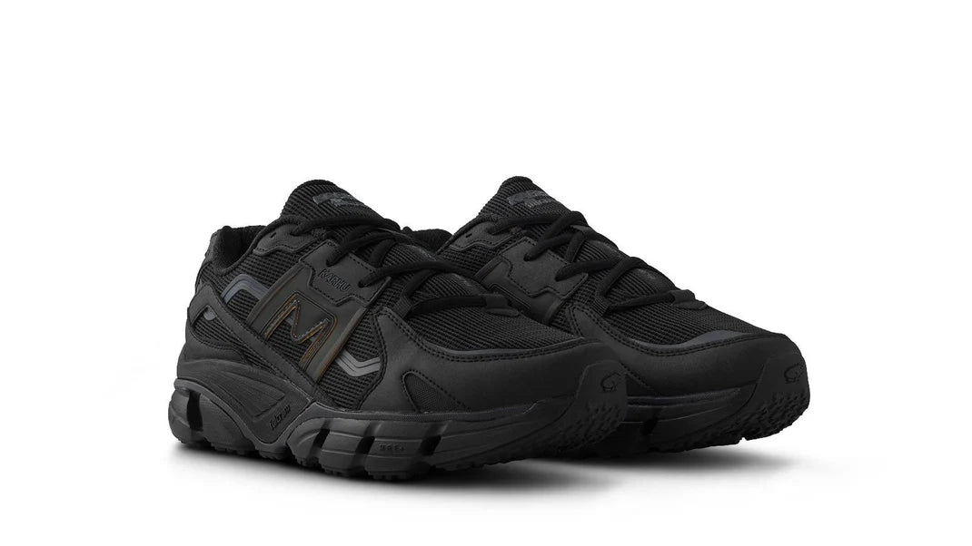 Karhu | Les baskets ''Super Fulcrum'' - Noir / Noir