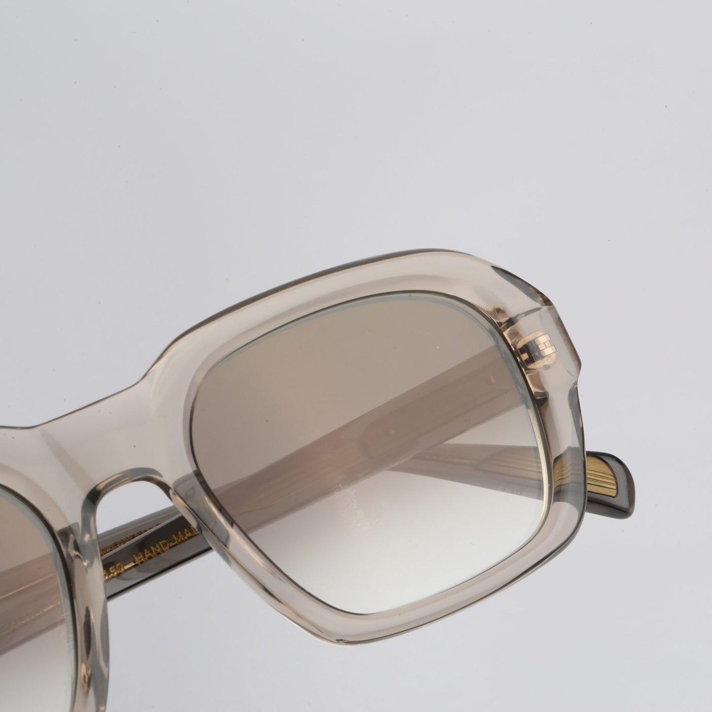 Steve McQueen Eyewear | Les lunettes de soleil ''BANKABLE'' - Champagne Cristal