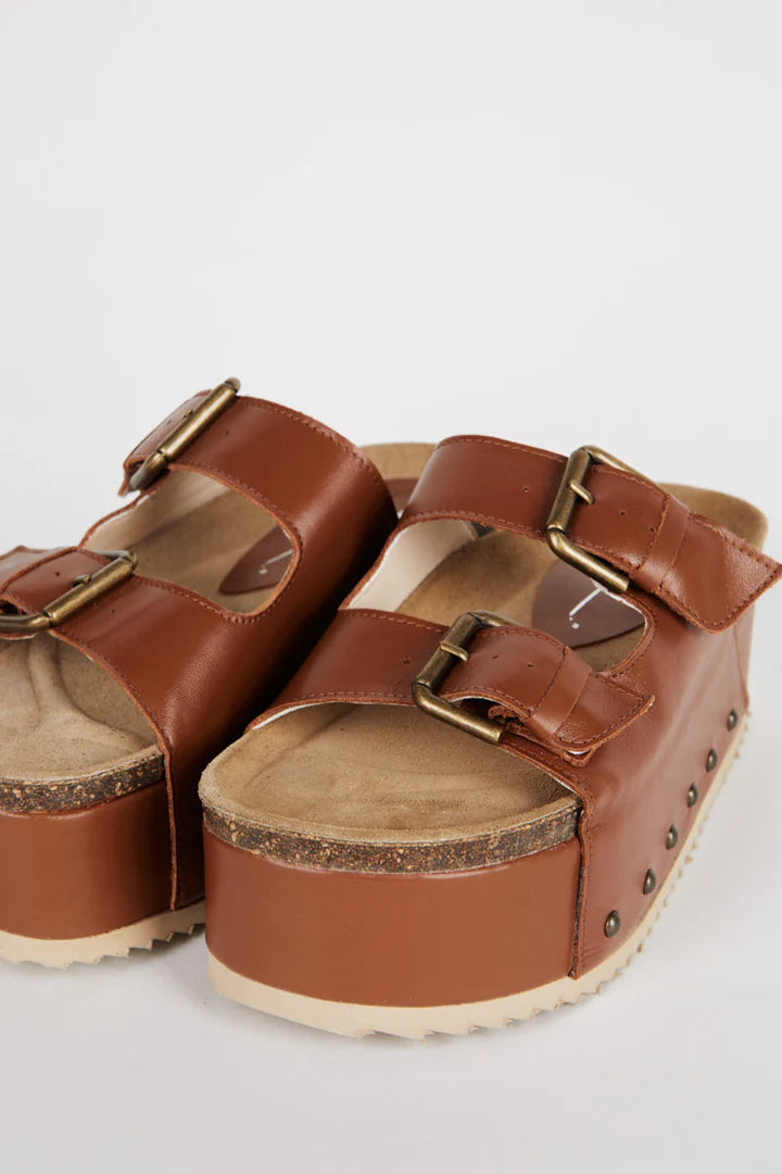 "INTENTIONALLY | Sandale à platforme "COOPER-2" - Marron