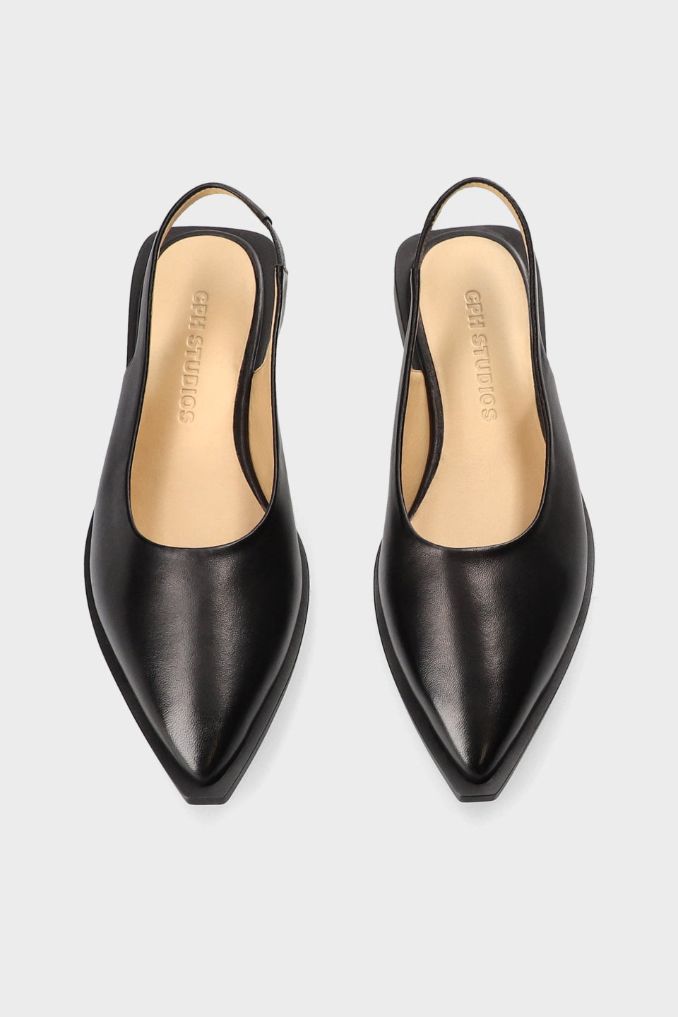 Copenhagen studio | Ballerines pointues en cuir - Noir