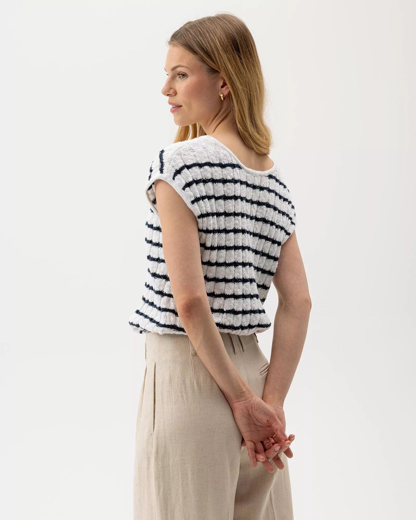 HOLEBROOK | Top sans manche "JUNI" - Blanc/bleu