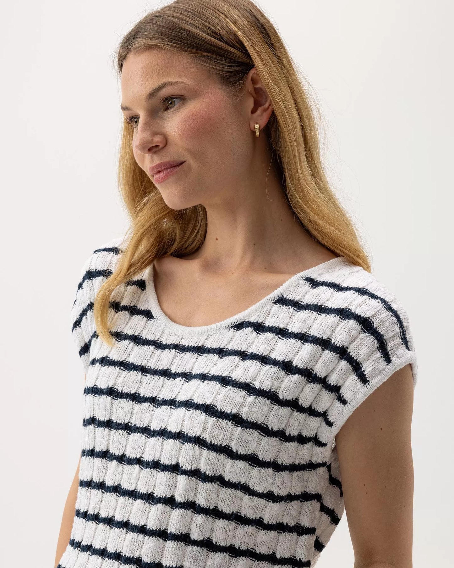 HOLEBROOK | Top sans manche "JUNI" - Blanc/bleu