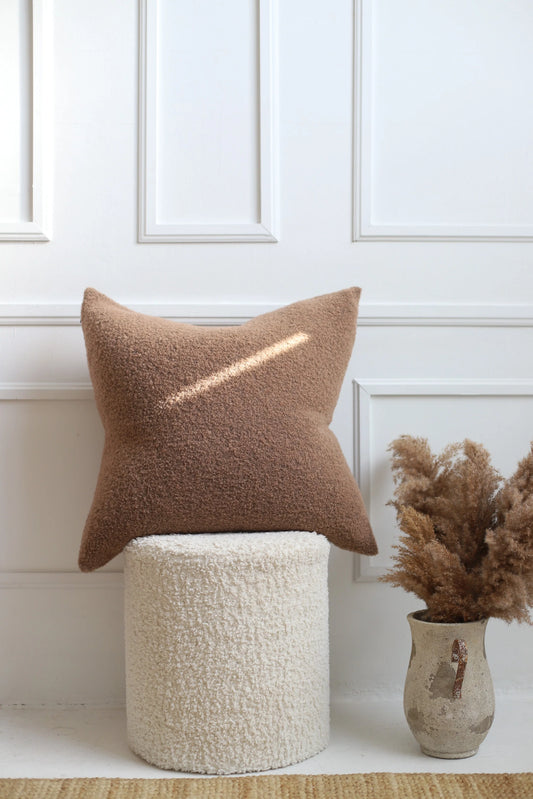 Linen Way | Coussin en laine Baldwin - brun blouclé
