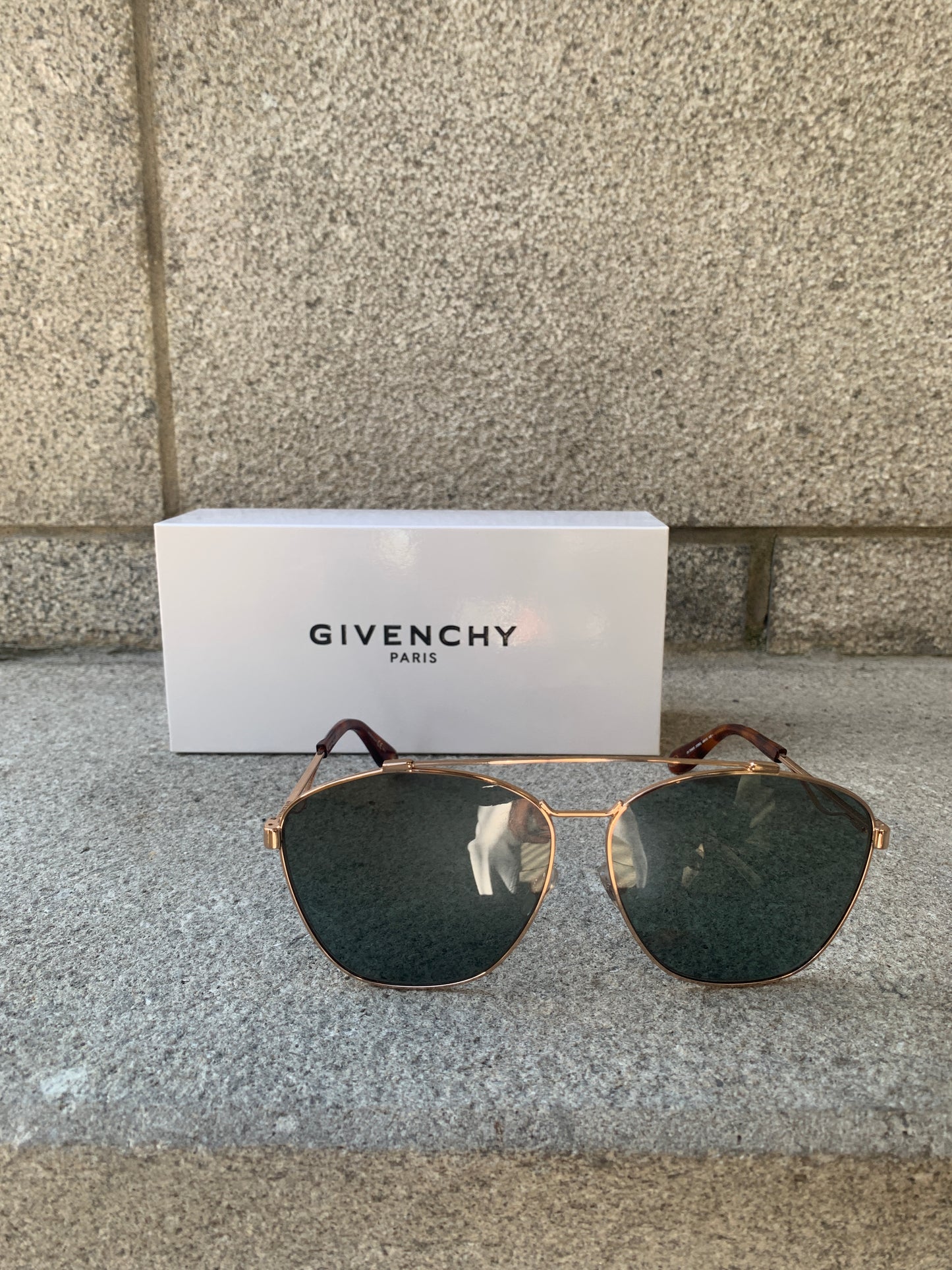 Givenchy | Lunettes de soleil aviateur 7049/S - Monture dorée/ Verres vert