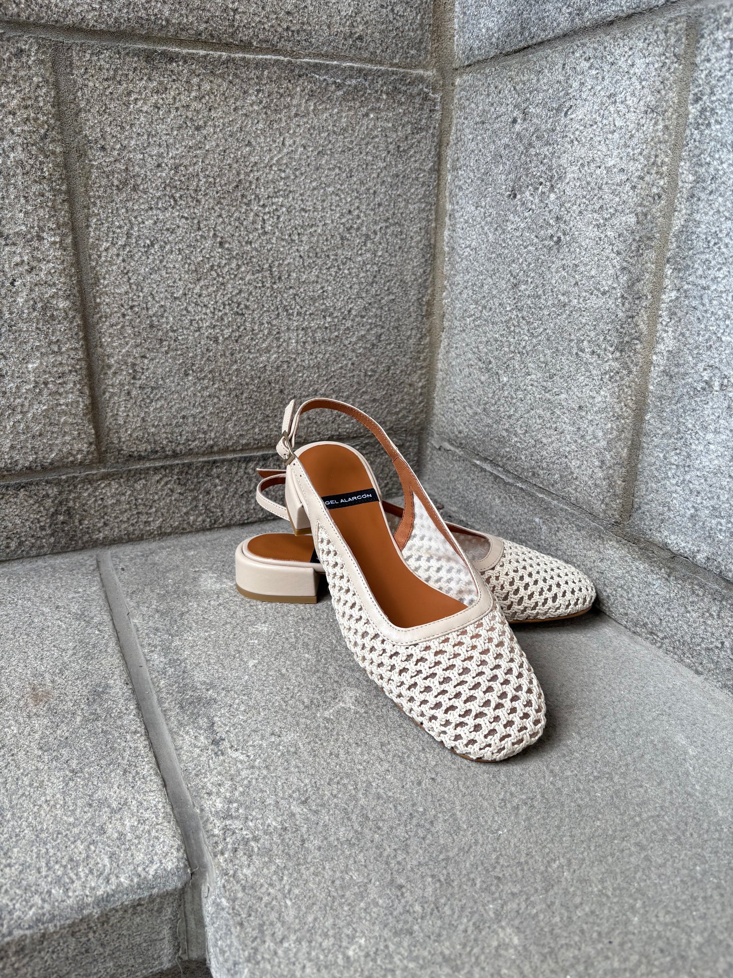 Angel Alarcon | Sandales en crochet "CAROLINE" - Ivoire