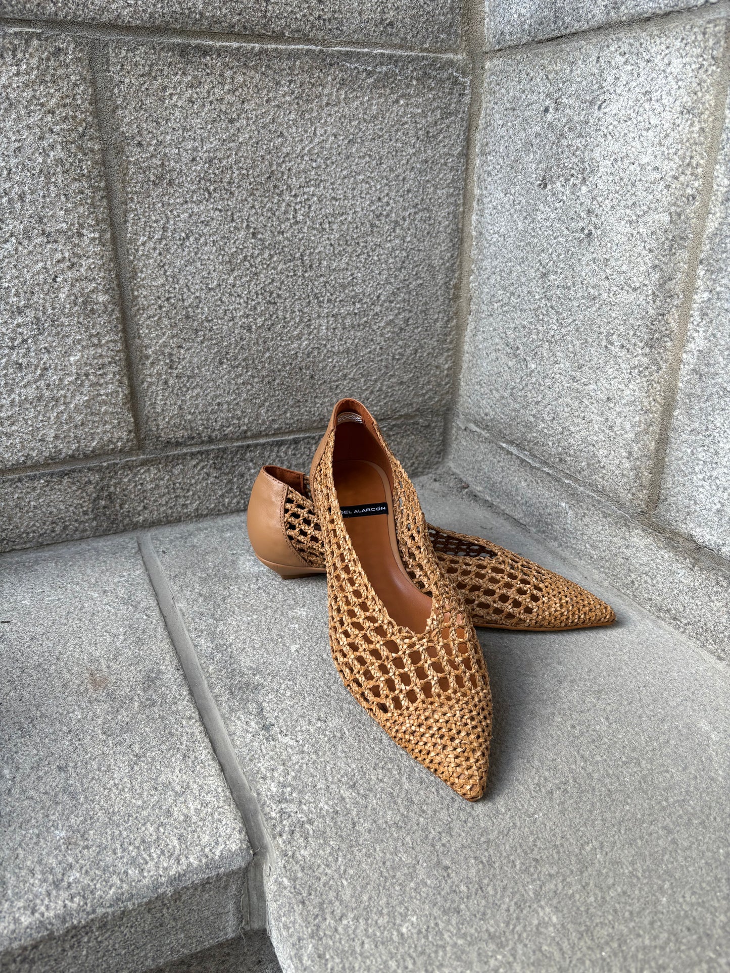 Angel Alarcon | Ballerines en paille "TRENZADO" - Bronze