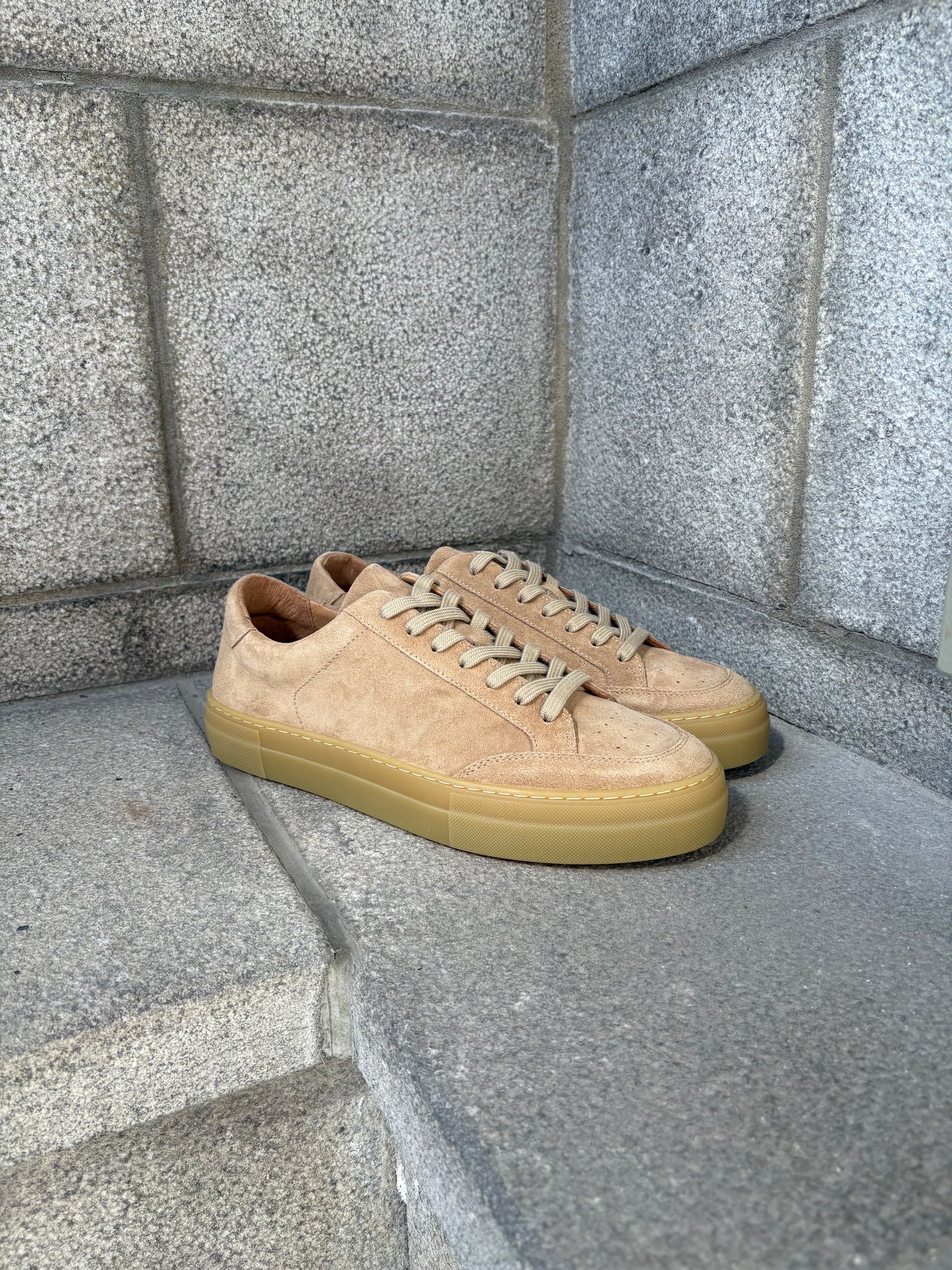 J.Lindeberg | La chaussure 'Art Signature' en suede - Beige