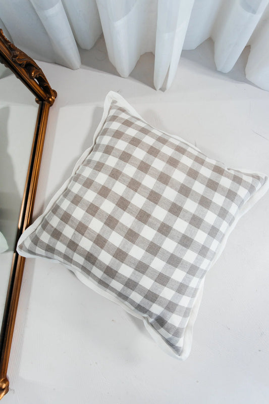 Linen Way | Coussin Selma en lin - Ivoire et Taupe