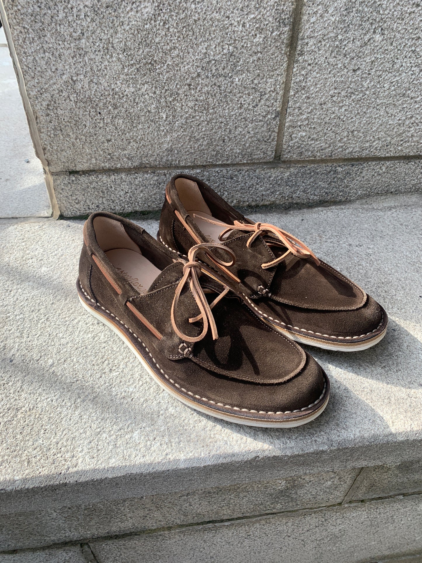 Astorflex | Chaussures bateau en daim ''Dockflex'' - Marron foncé