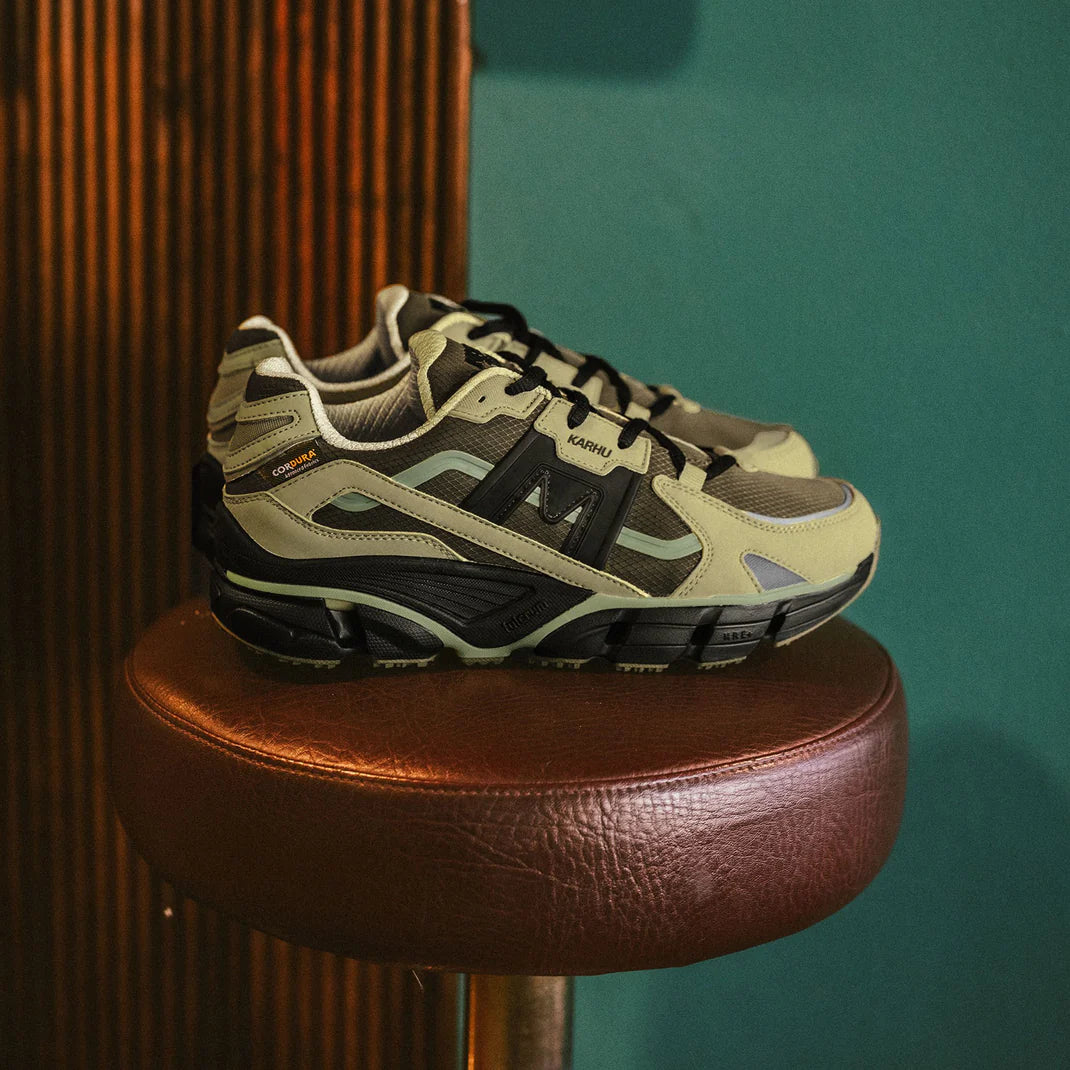 Karhu | Les baskets ''Super Fulcrum'' CORDURA® - Hêtre / Noir