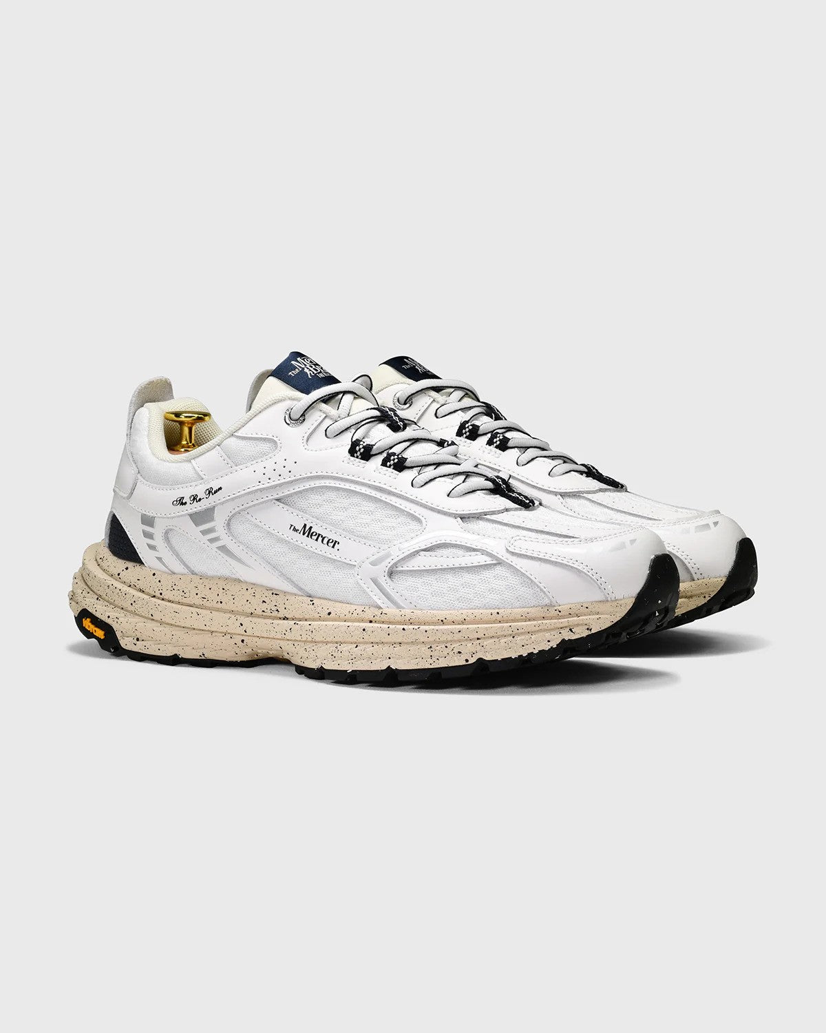 The Mercer | Les baskets ''Re Run Vibram'' - 155 Blanc/Bleu