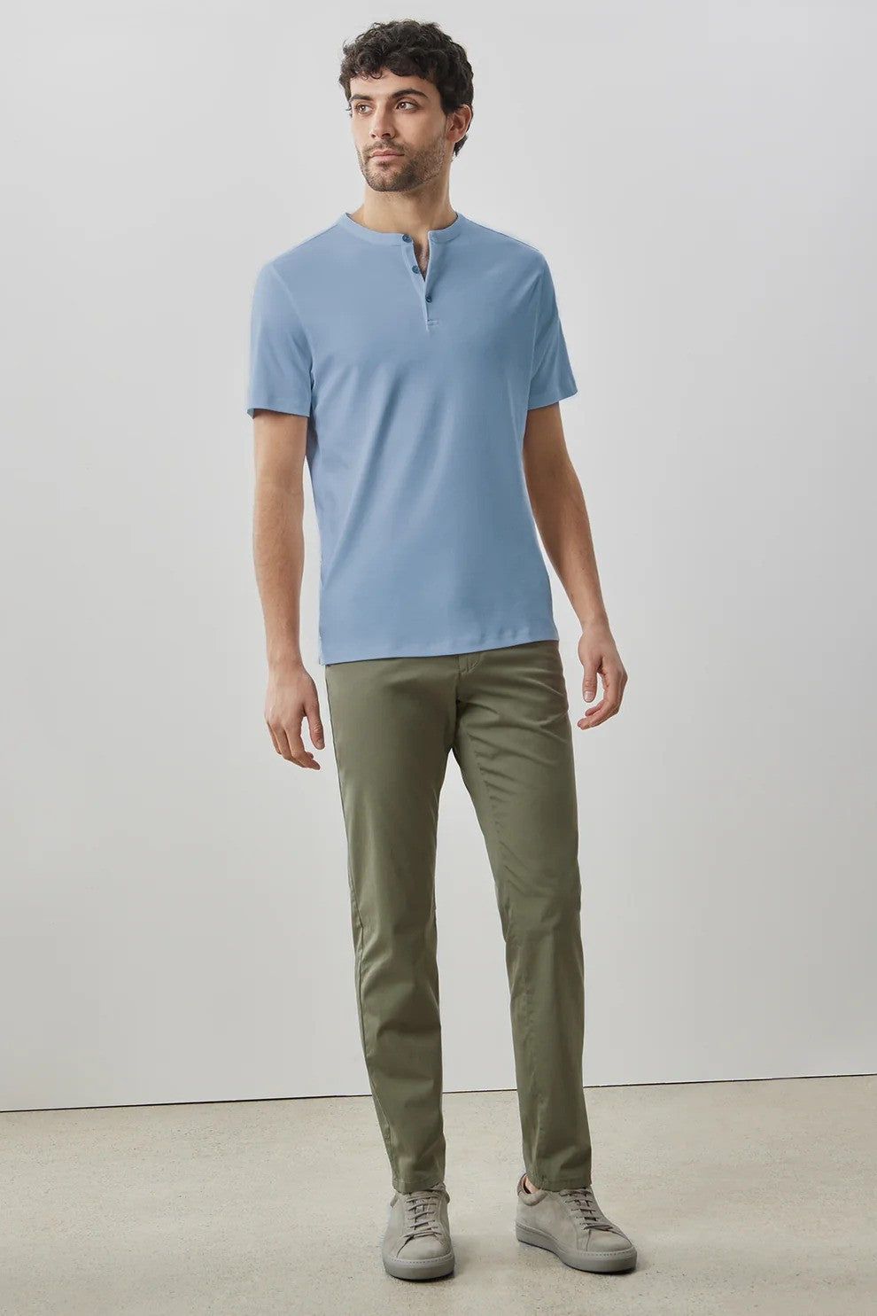 Robert Barakett | Le T-shirt ''Barakett Henley'' - Bleu Douvres