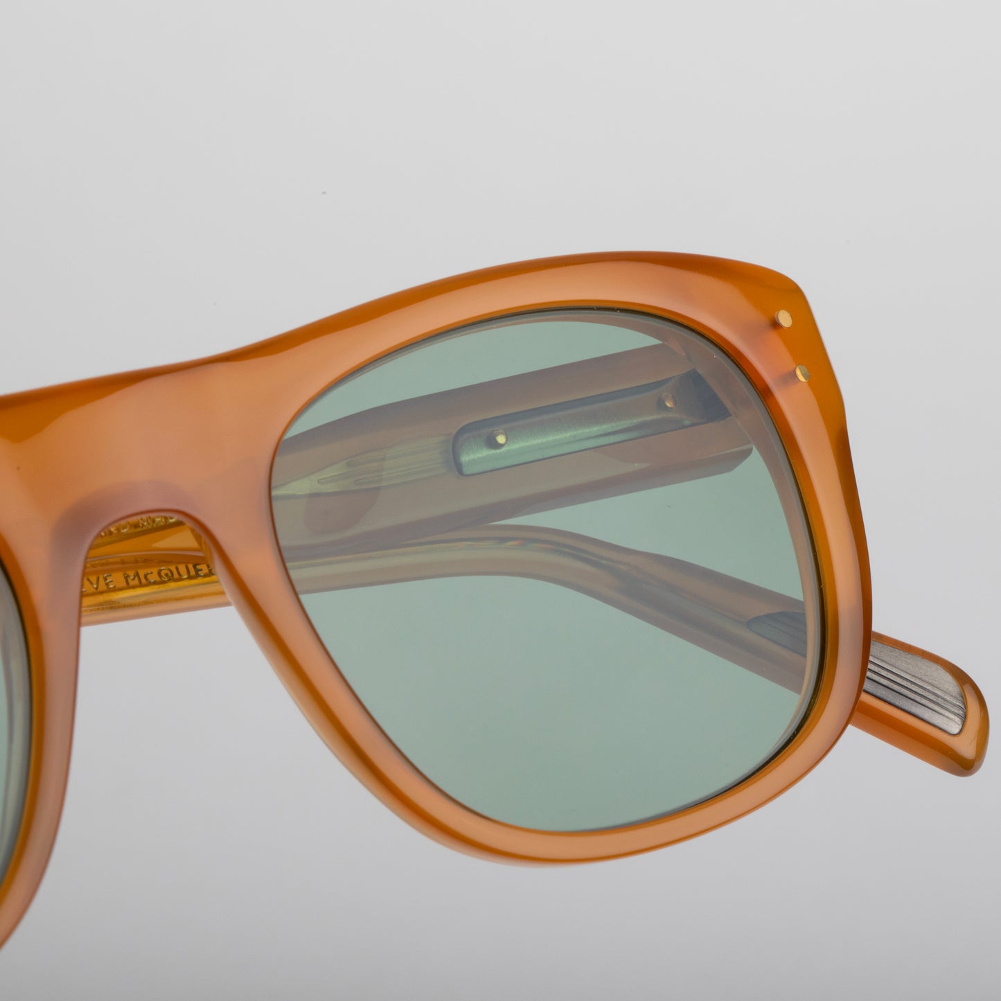 Steve McQueen Eyewear | Les lunettes de soleil ''RACE''  - MIEL