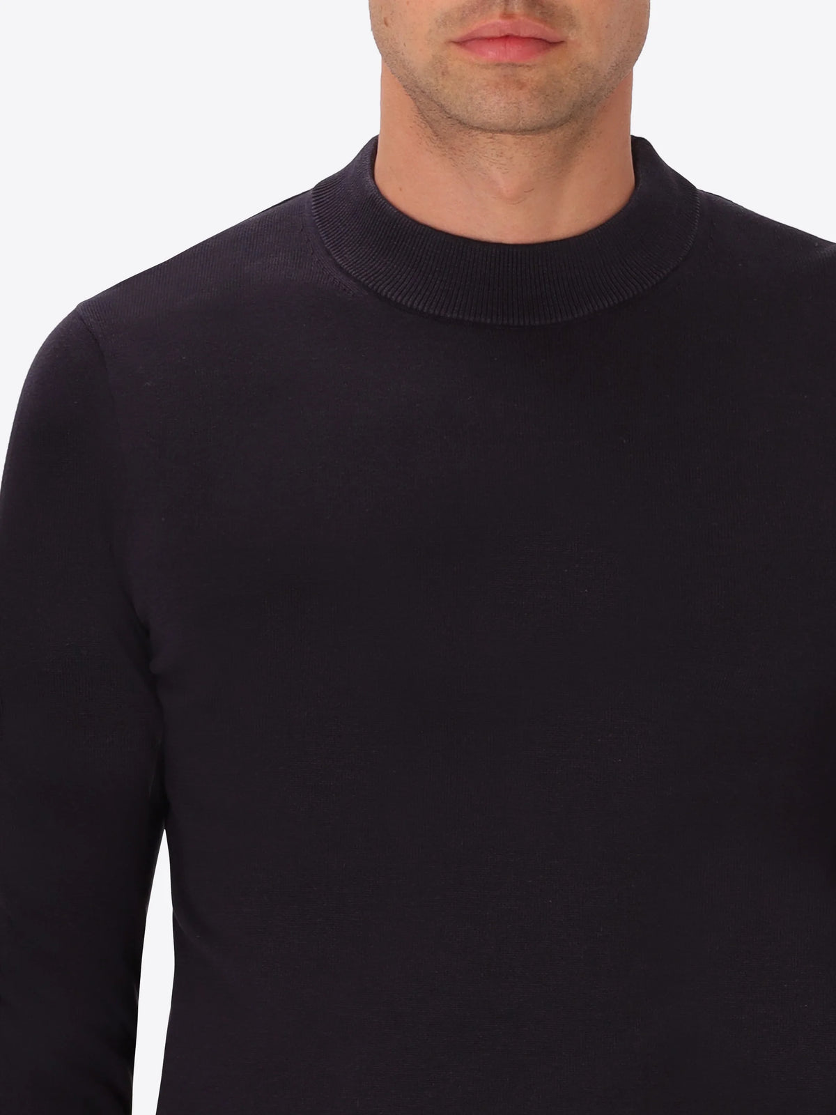 Distretto 12 | Pull à col montant en mélange de coton technique | Bleu