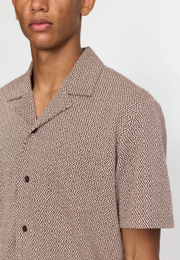 Revolution | Chemise cubaine à manches courtes en jacquard - Marron