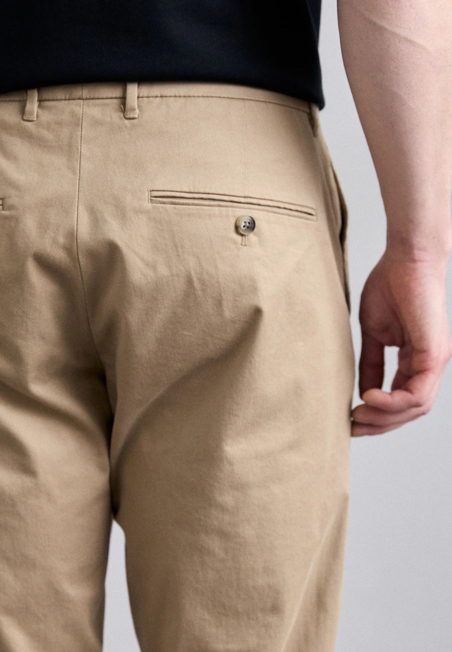 J.Lindeberg | Pantalon chino "Ched Cloud"- Batique kaki