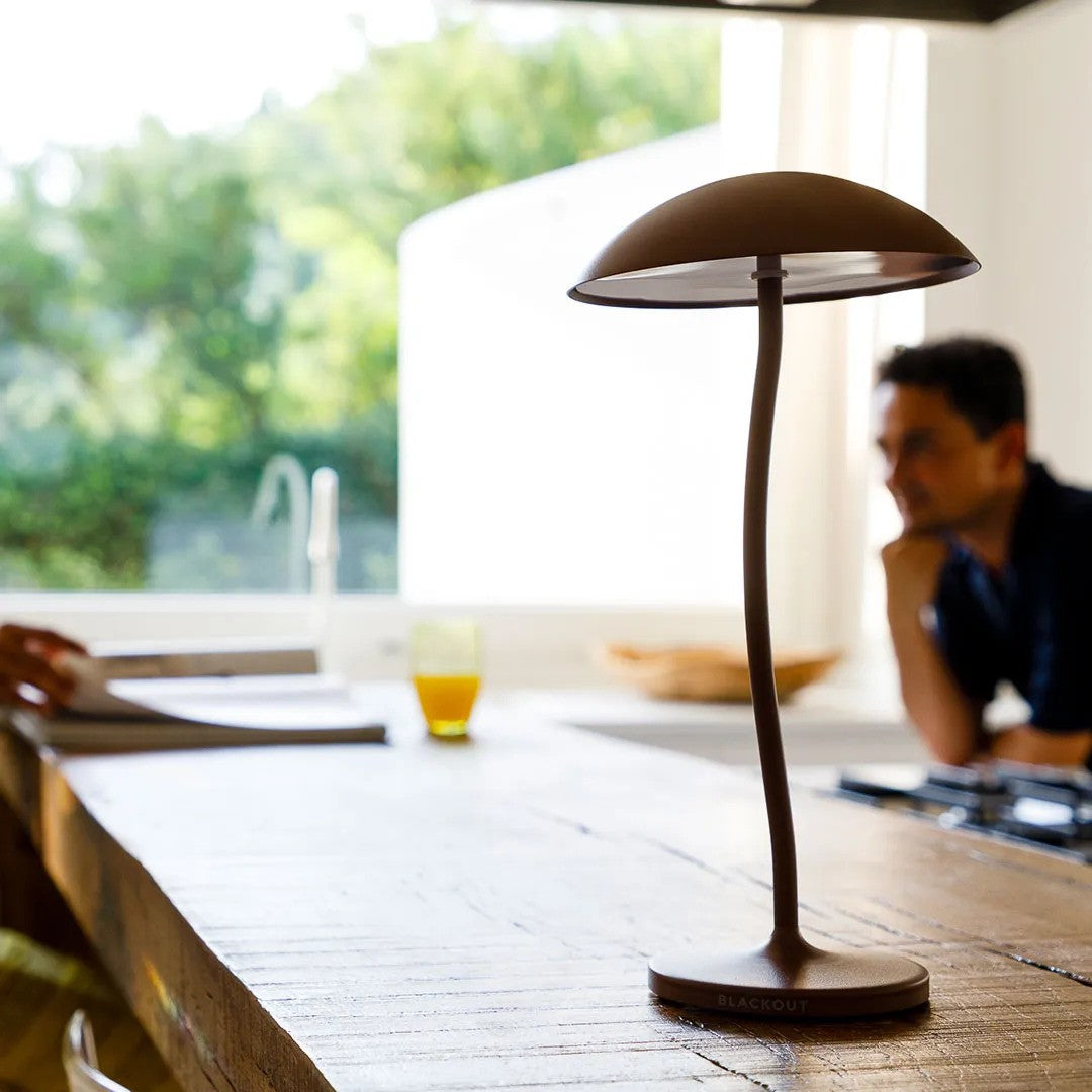 BLACKOUT | Lampe sans fil rechargeable "STEM" - Corten
