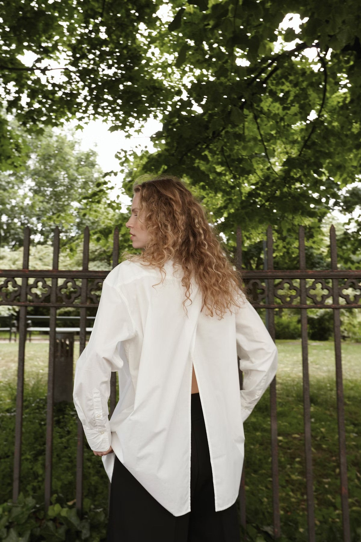 SOAKED IN LUXURY | Chemise "JANI" - Blanc cassé
