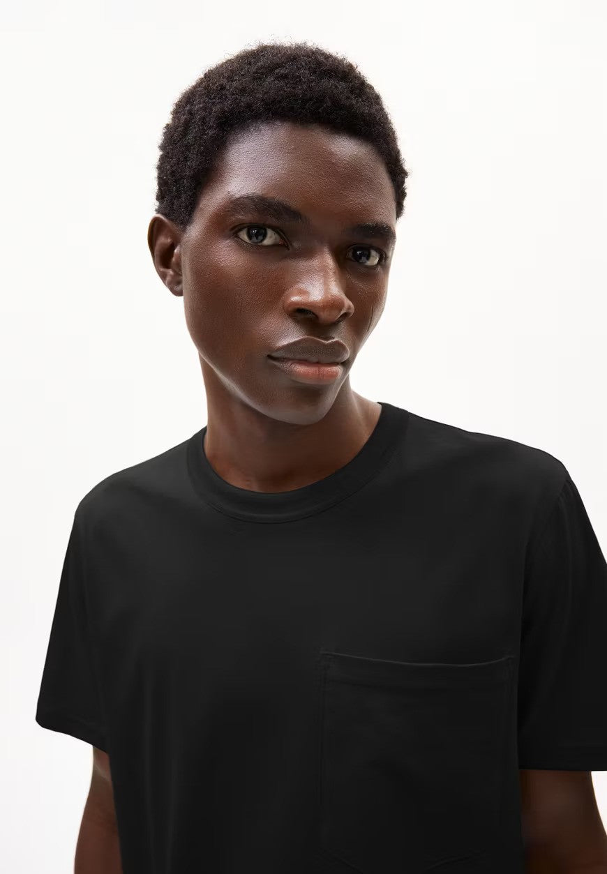 ARMEDANGELS | T-Shirt avec poche "MAARKOS" - Noir