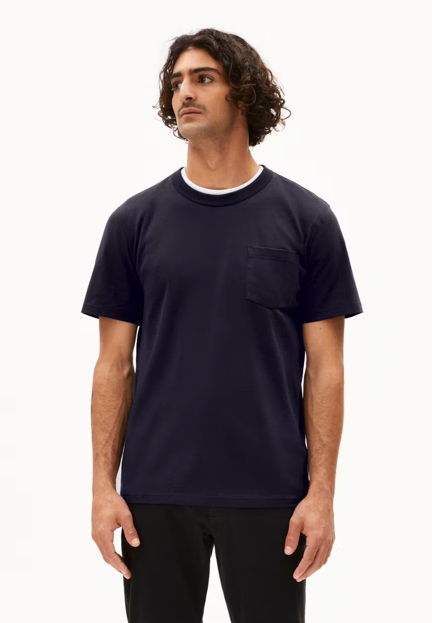 ARMEDANGELS | T-Shirt avec poche "MAARKOS" - Bleu marine