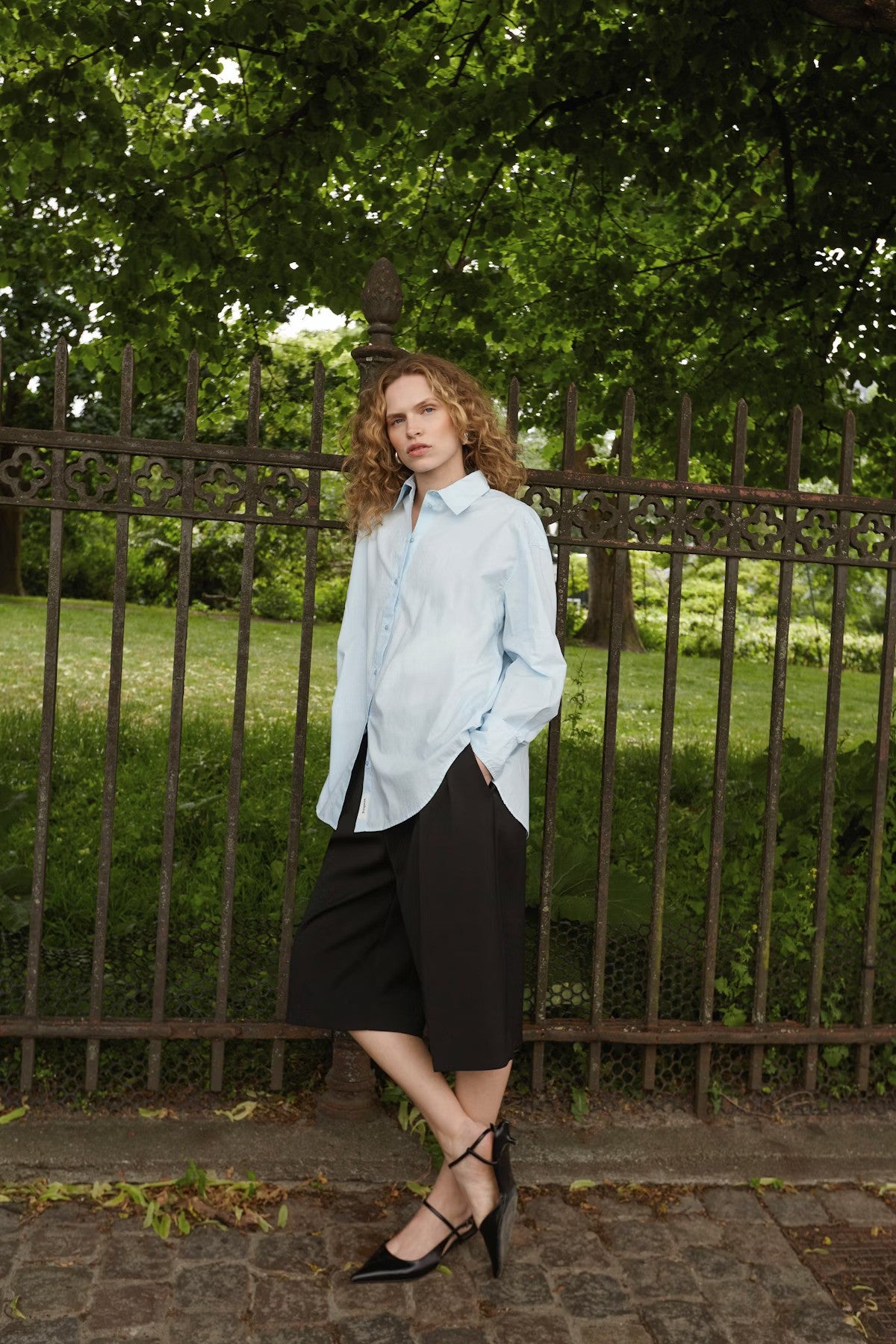 SOAKED IN LUXURY | Chemise "JANI" - Bleu