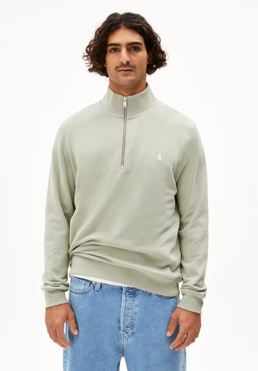 ARMEDANGELS | Sweatshirt demi-zip "WAARLO" - Vert sauge