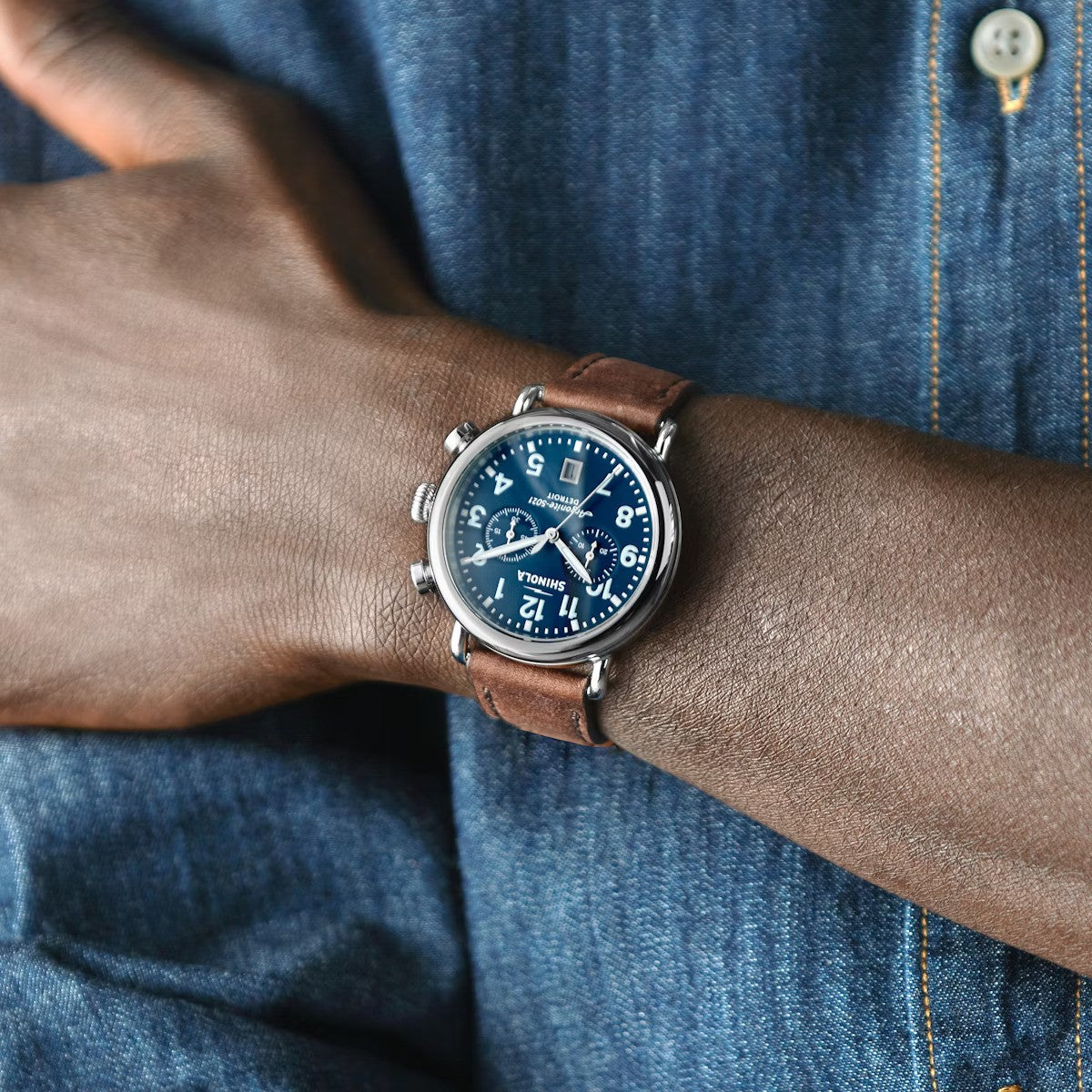 Shinola - Montre Runwell Chrono 41 mm - Bleu nuit / Tan britannique