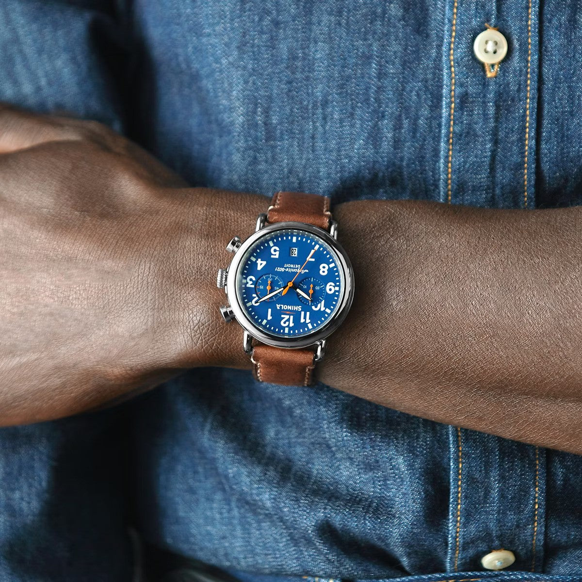 Shinola - Montre Runwell Chrono 41 mm - Cadran bleu royal / Teck