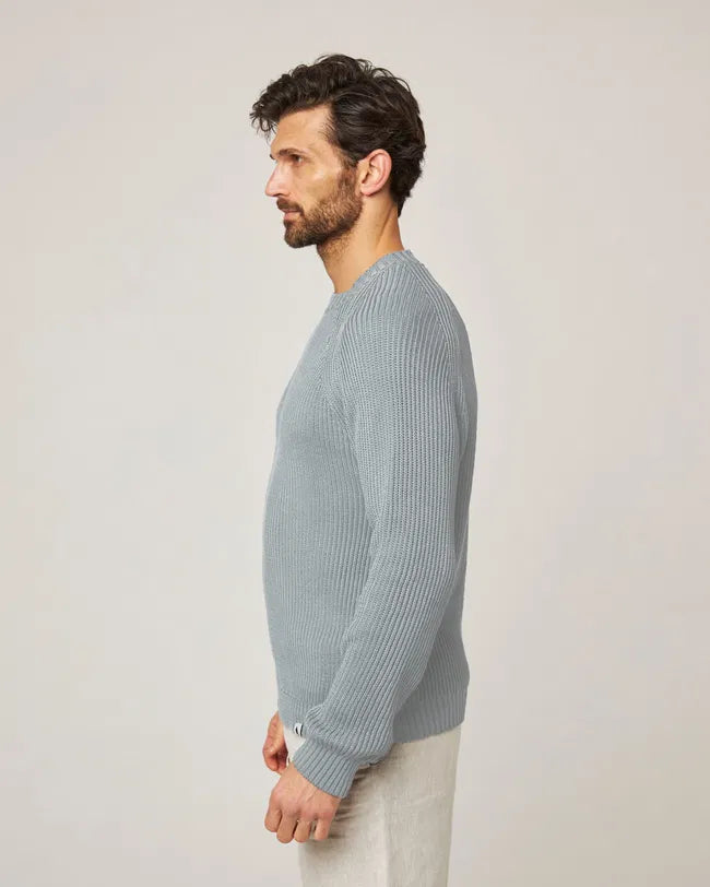 Peregrine | Pull "Harry Crew"- Denim lavé