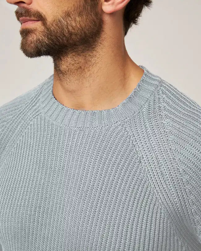 Peregrine | Pull "Harry Crew"- Denim lavé