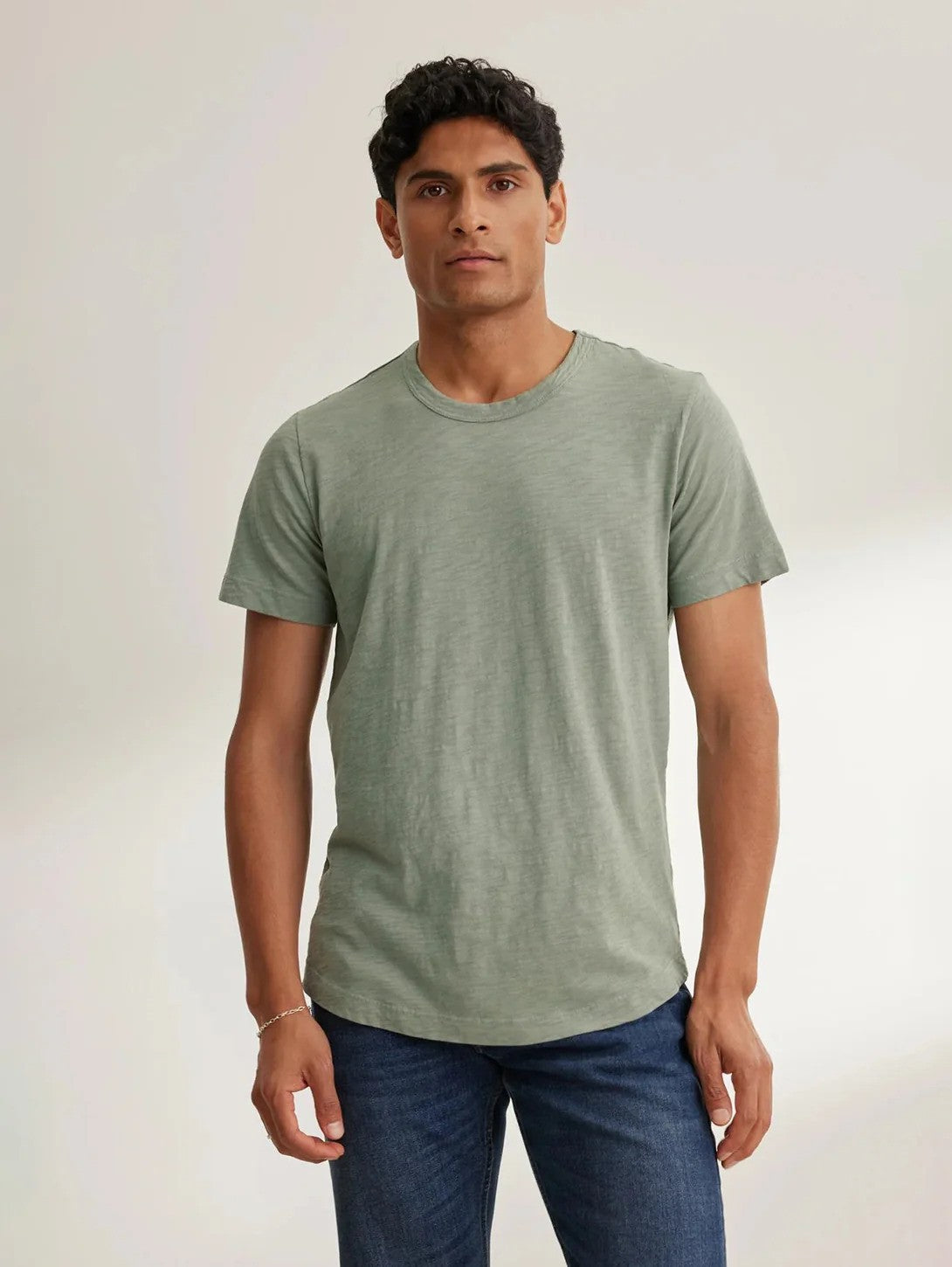 Velvet | Le t-shirt ''AMARO'' en coton flammé - Aneth