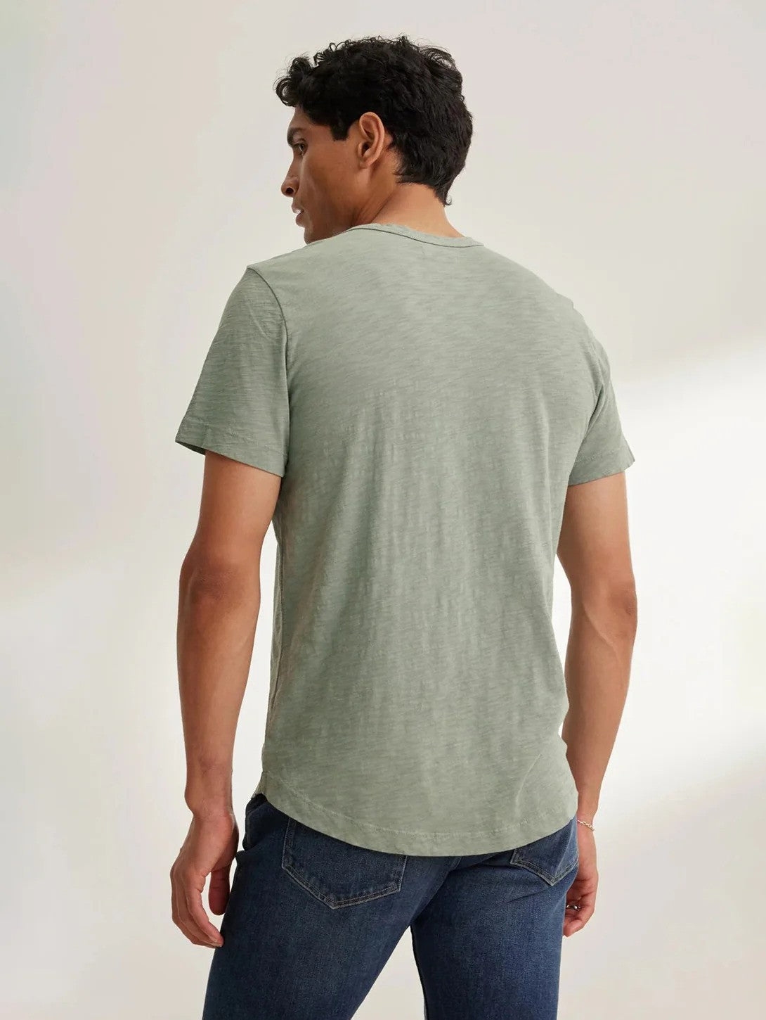 Velvet | Le t-shirt ''AMARO'' en coton flammé - Aneth