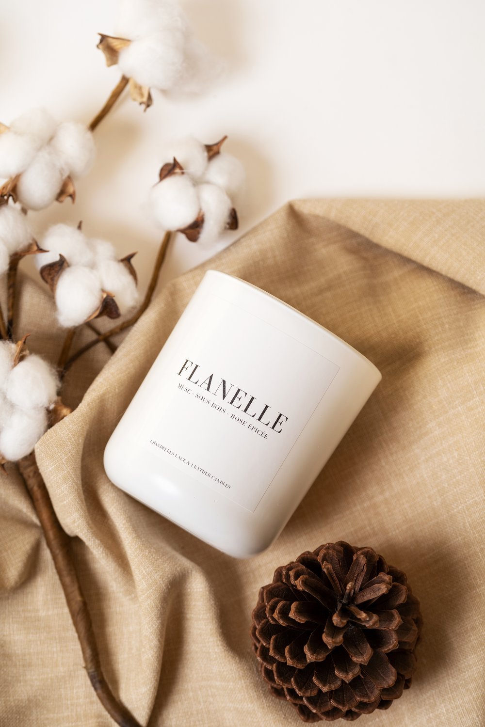 Flanelle - Lace & Leather
