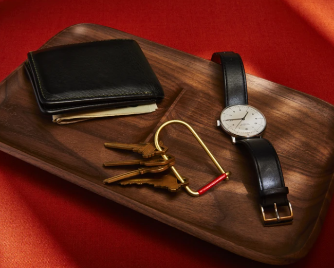 Wilson brass key ring with enamel band