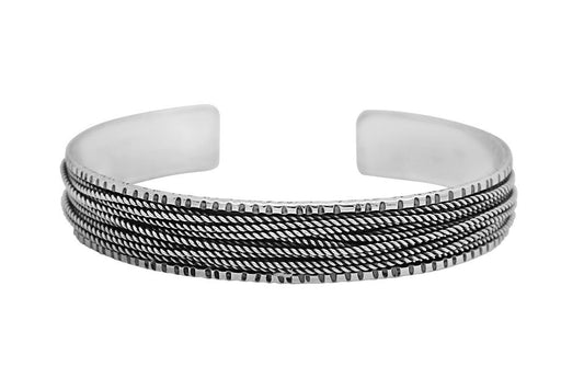 Kemmi Shredded Silver Cuff
