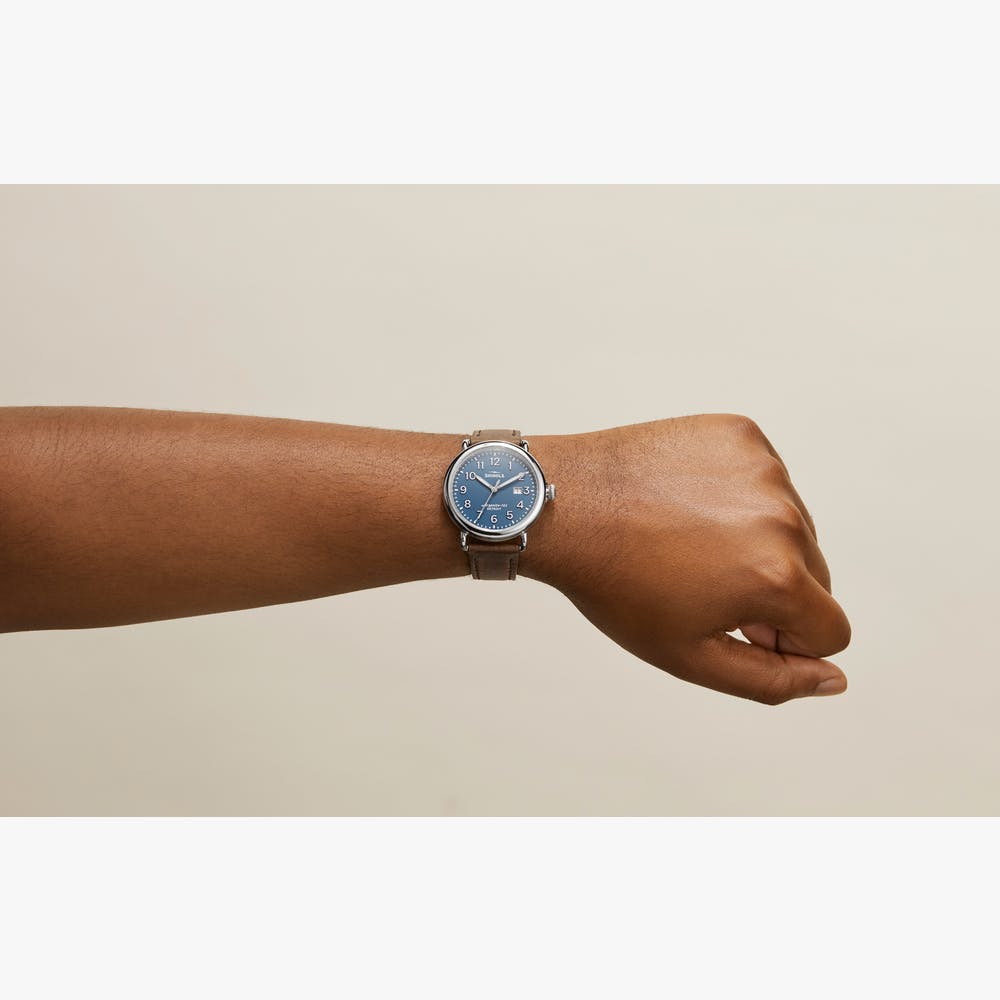 Shinola watch THE RUNWELL 41mm in light Blue
