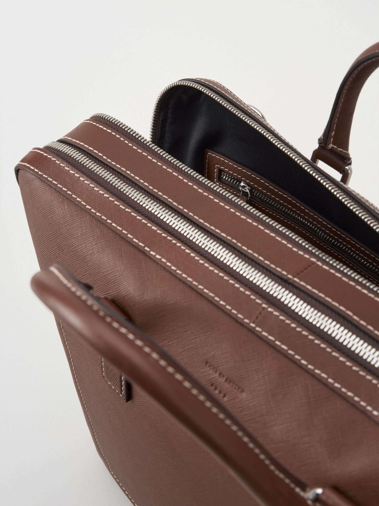 Tiger of Sweden - Mallette en cuir "Bower" - Brun pâle