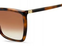 Lunettes de Soleil Givenchy Homme- Rectangulaires